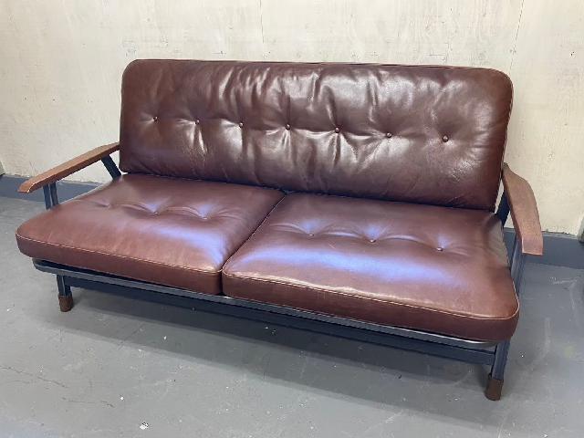 ACME FURNITURE アクメファニチャー GRANDVIEW グランドビュー 2人掛けソファ
