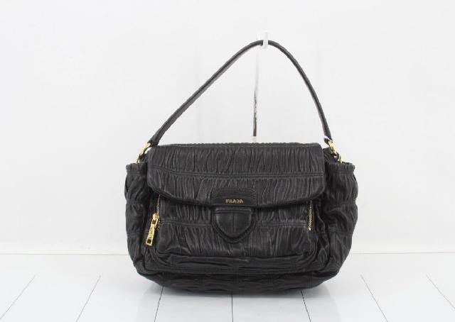 PRADA ハンドバッグ