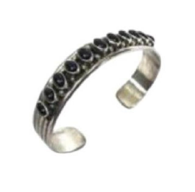インディアンジュエリーナパホ族　シルバーアクセサリーハングル