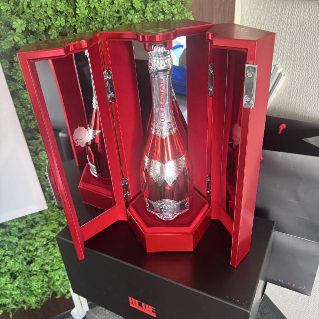 お酒 ANGEL champagne ウルトラマン 2008