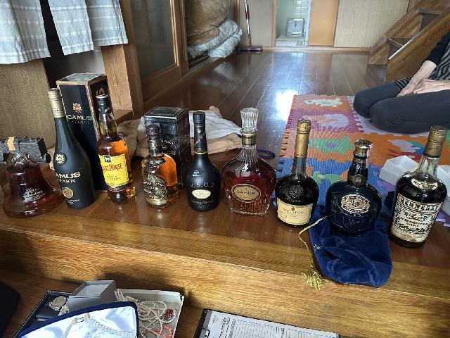 いただいたものの飲む機会がなかった洋酒一式