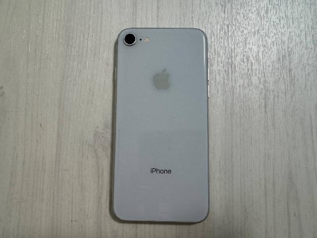 iPhone8