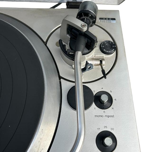Technics SL-1301 レコードプレーヤー