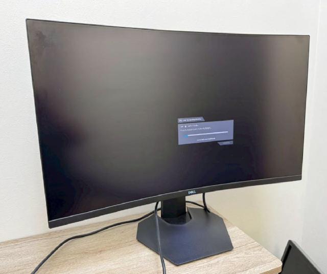 dell 湾曲モニター 32インチ　DELL s3222dgm