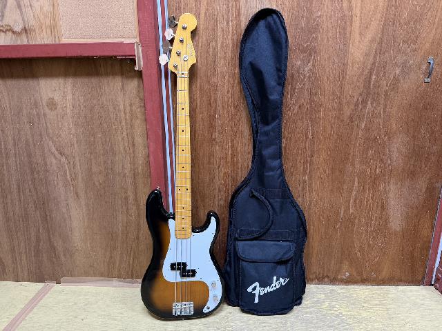 Fender　プレシジョンベース