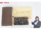 LOUIS VUITTON ルイ・ヴィトン モノグラムマルチカラー ポルトトレゾール インターナショの詳細ページを開く