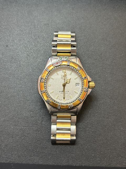 TAG Heuer（タグ・ホイヤー） プロフェッショナル200M （ タグホイヤー 