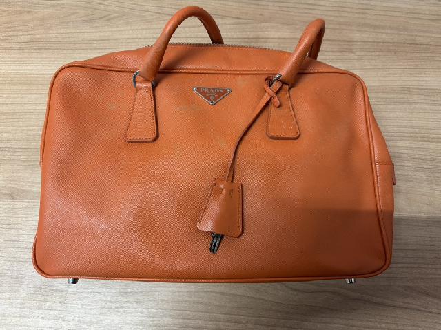 PRADA（プラダ） サフィアーノレザーを使用したハンドバッグ（ボストンバッグタイプ）
