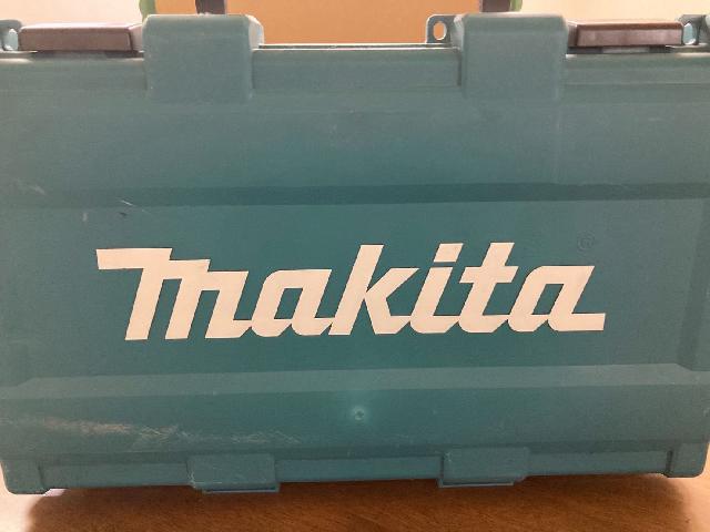 マキタ　インパクトドライバー　18V