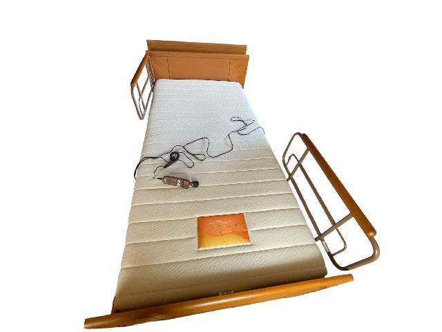 電動介護ベッド