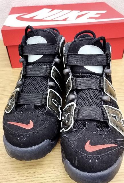 NIKE スニーカー