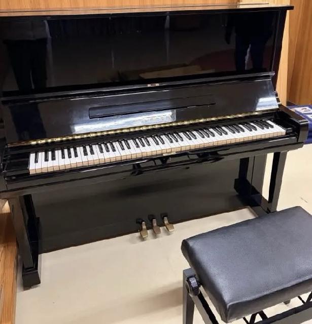 YAMAHA アップライトピアノ