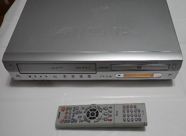 TOSHIBA ビデオデッキ　久留米市　DVD/VHS　