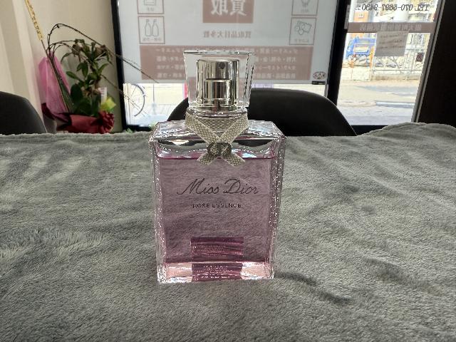 Miss Dior ミスディオール　ローズエッセンス　オードトワレ　100ml 香水