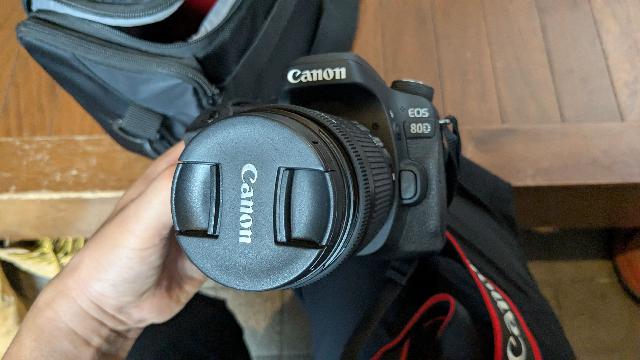 CANON EOS 80D