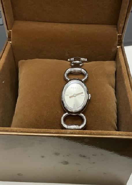 Gucci　時計