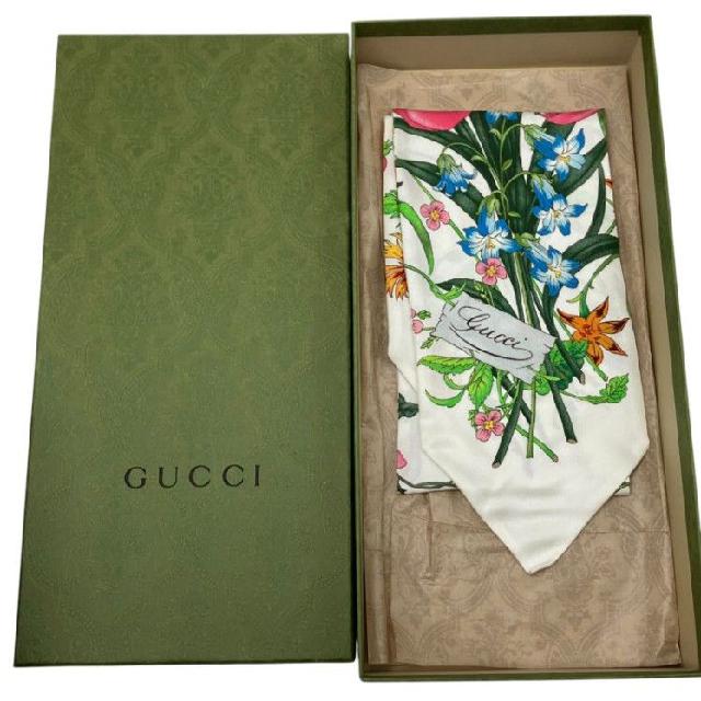 【未使用】GUCCI グッチ シュシュ エボニーGGシルク フローラプリント GUCCI フローラ プリント シルク ネックボウ （ グッチ）の買取価格