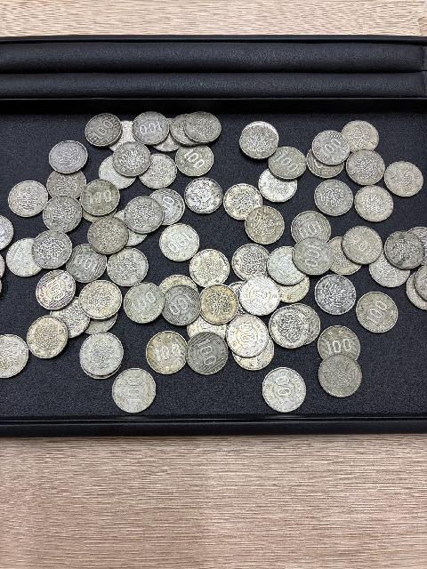 100円硬貨（稲穂）　100枚