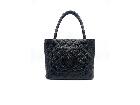 CHANEL　復刻トート　ブラック/シルバーの詳細ページを開く