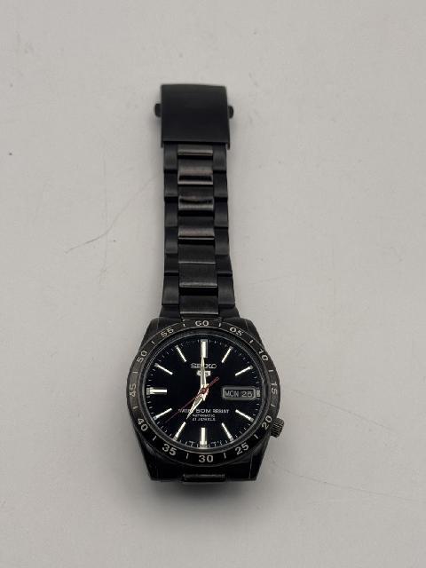 SEIKO 自動巻き腕時計「黒い稲妻」 （ セイコー）の買取価格 （ID