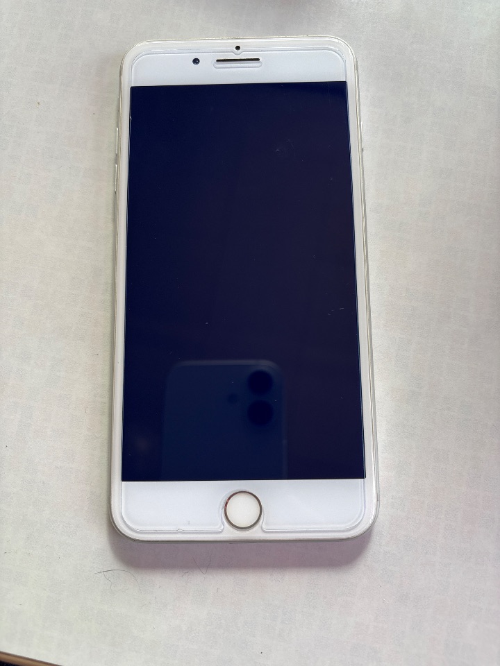 iPhone7plus MN6G2J/A