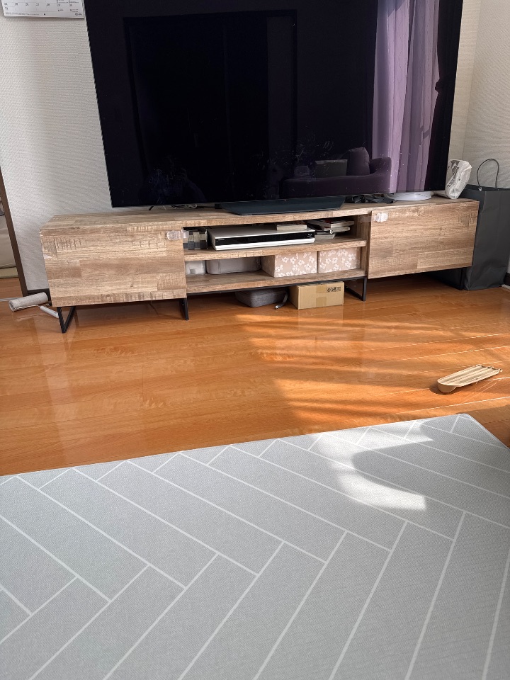 テレビボード