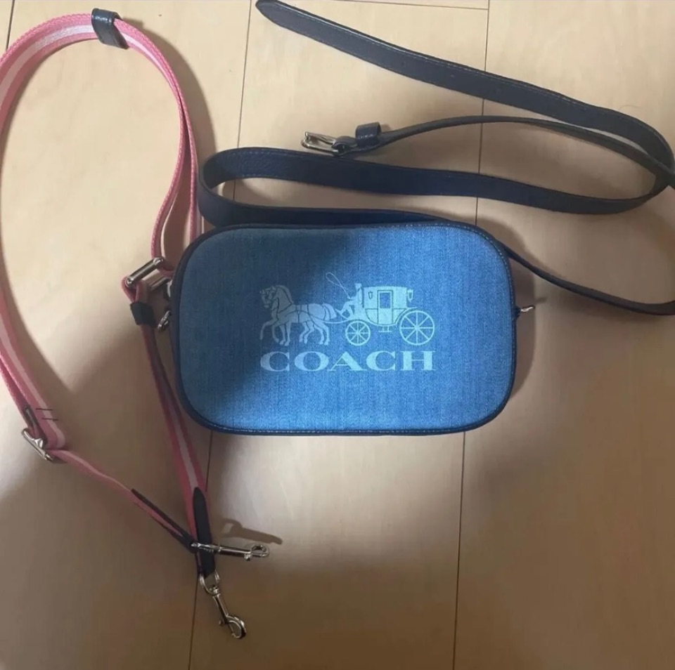 ショルダーバッグ
