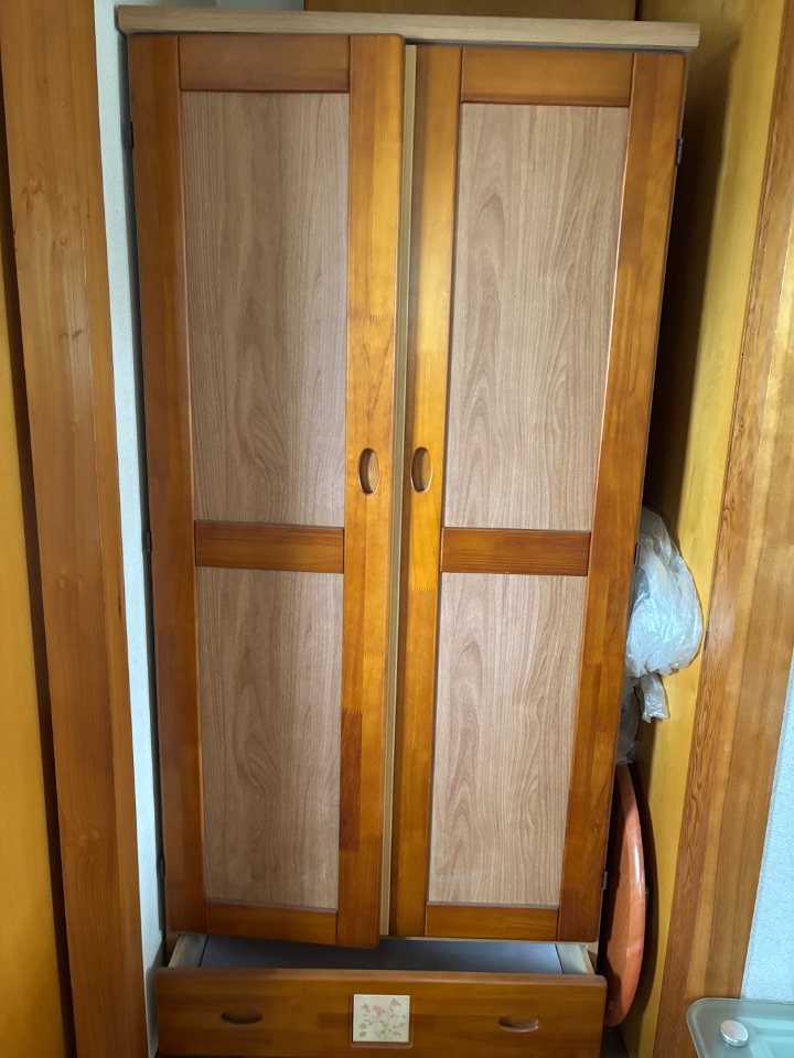 クローゼットタンス