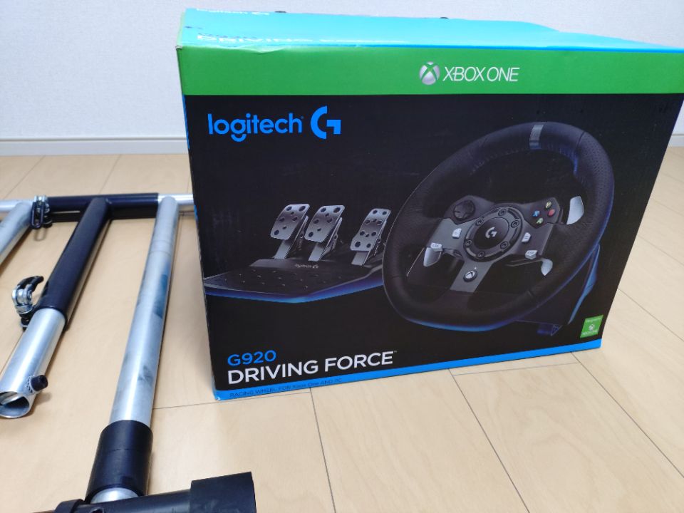 G920 DRIVING  FORCE（Xbox one用）＋ホイールスタンドプロ