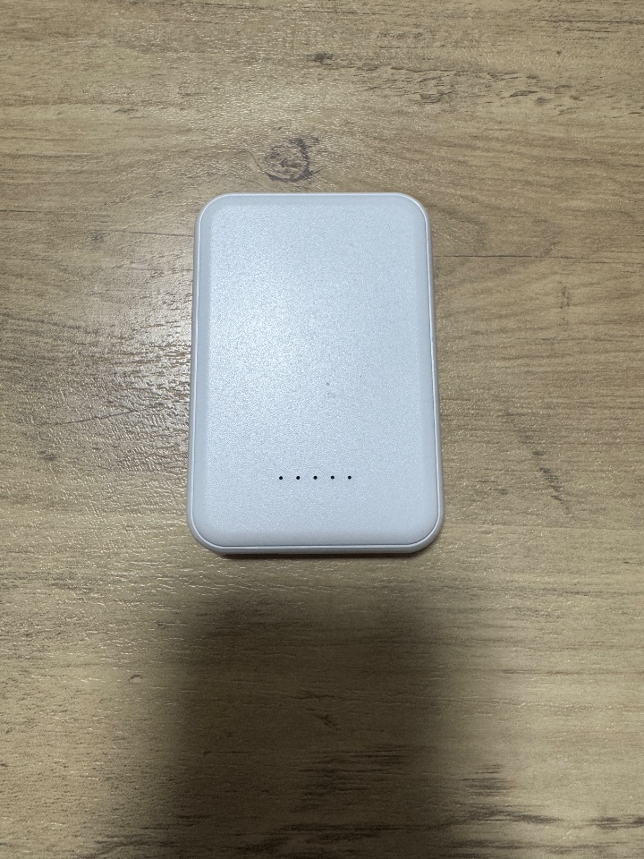 モバイルバッテリー