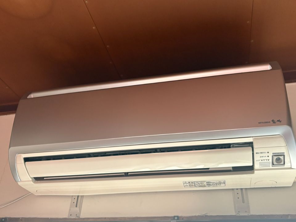 エアコン　三菱霧ヶ峰
