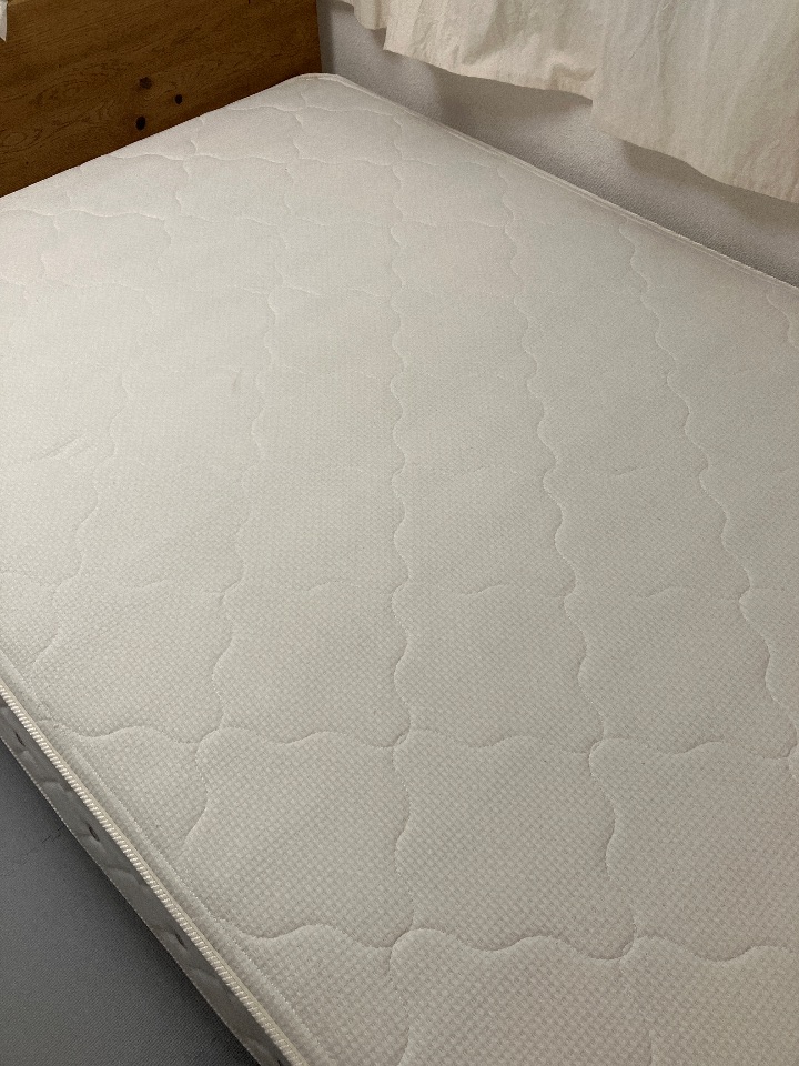 マットレス　ダブルサイズ