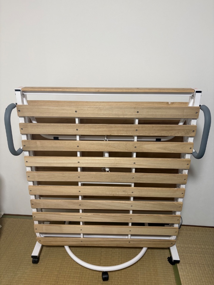 折りたたみシングルベッド