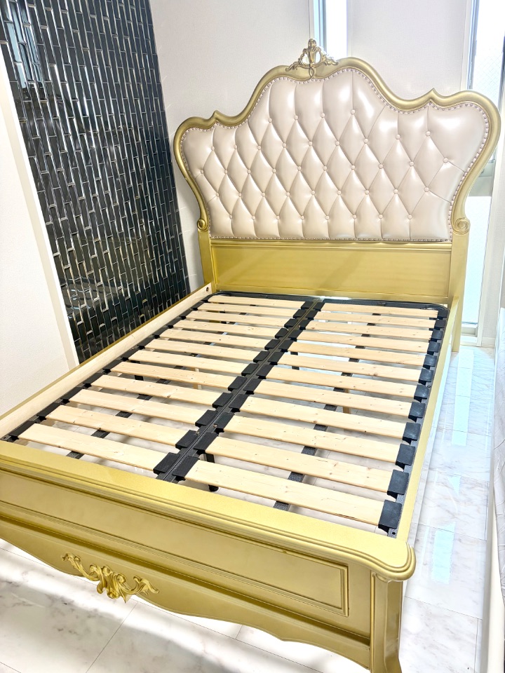 輸入家具ベッドフレーム