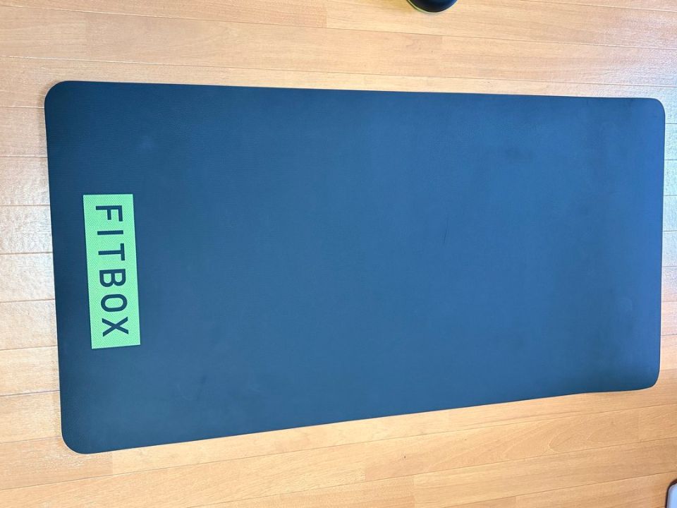 【FITBOX 公式トレーニングマット】 エクササイズフロアマット トレーニングマット ヨガマット スピンバイク フィットネスバイク 防音 床面保護 衝撃吸収 滑り止め