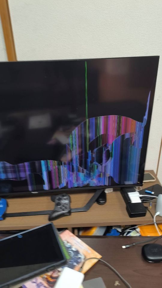 テレビ　Hisense　50 U7F