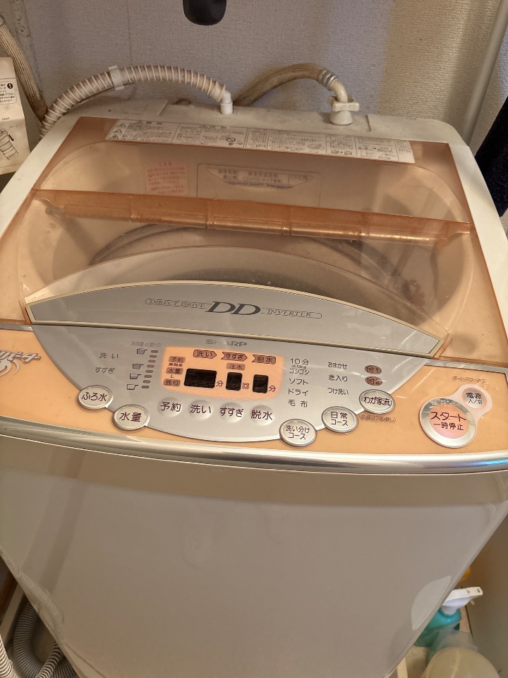 壊れた洗濯機