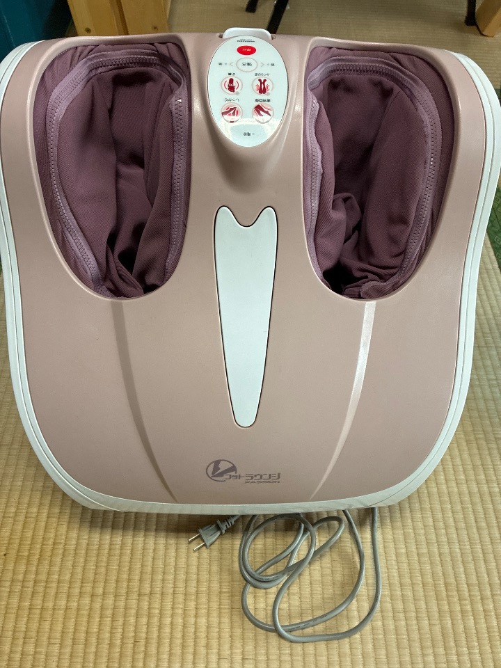 フットマッサージ機