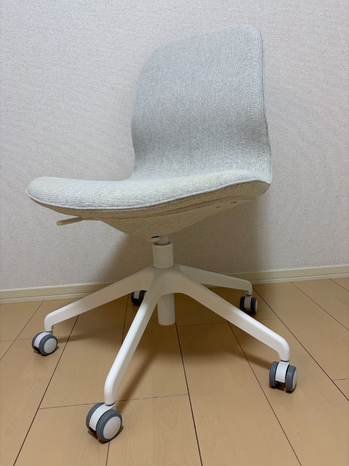 チェア　イケア　LÅNGFJÄLL ロングフィェル