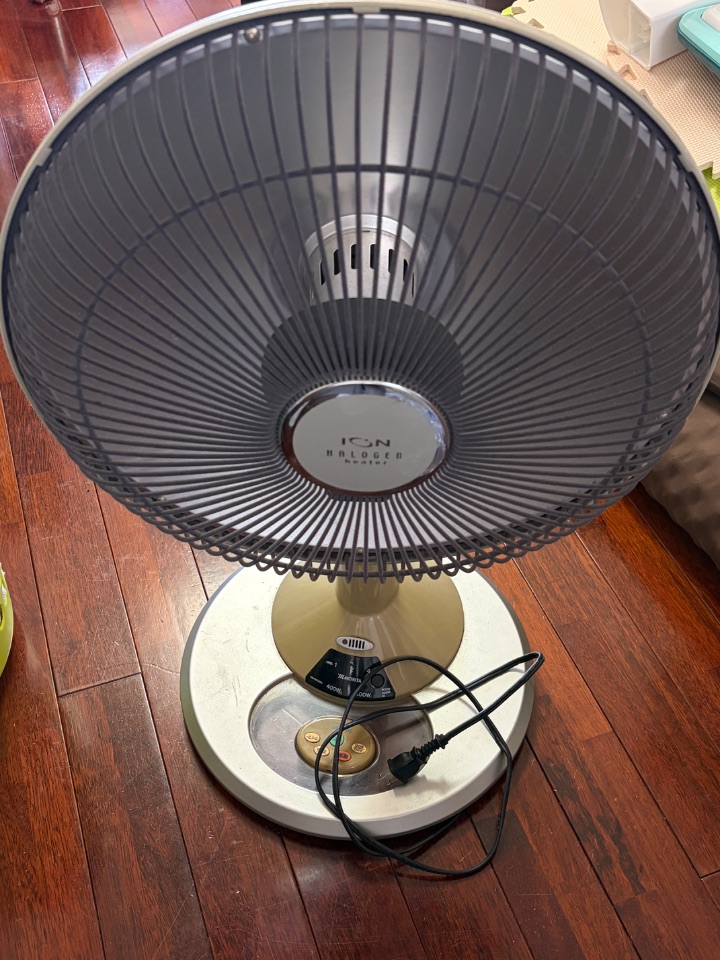 ハロゲンヒーター