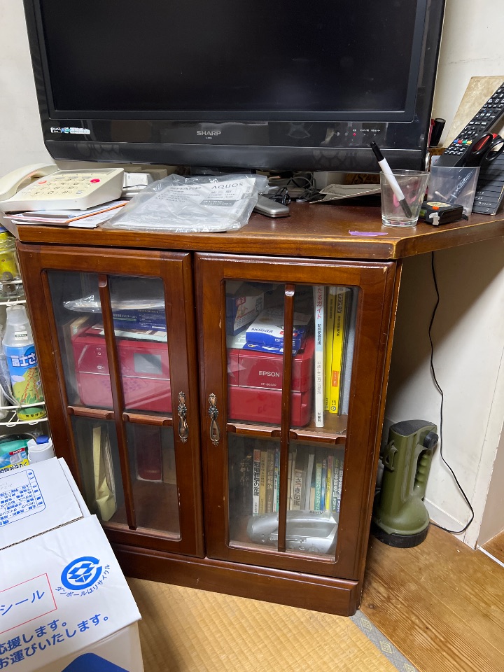 テレビ台（部屋角用）