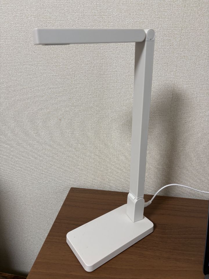 無印良品　デスクライト
