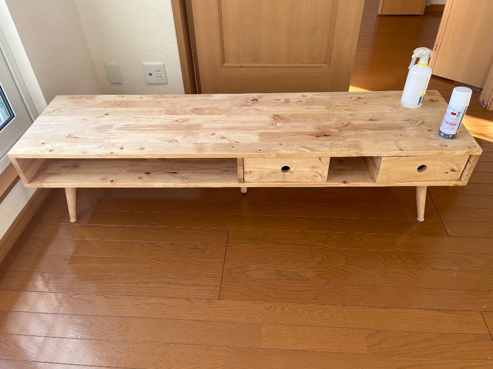 テレビボード