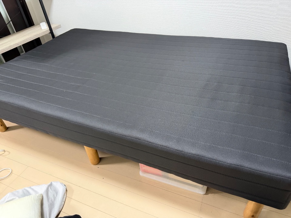 脚付きマットレス　セミダブル