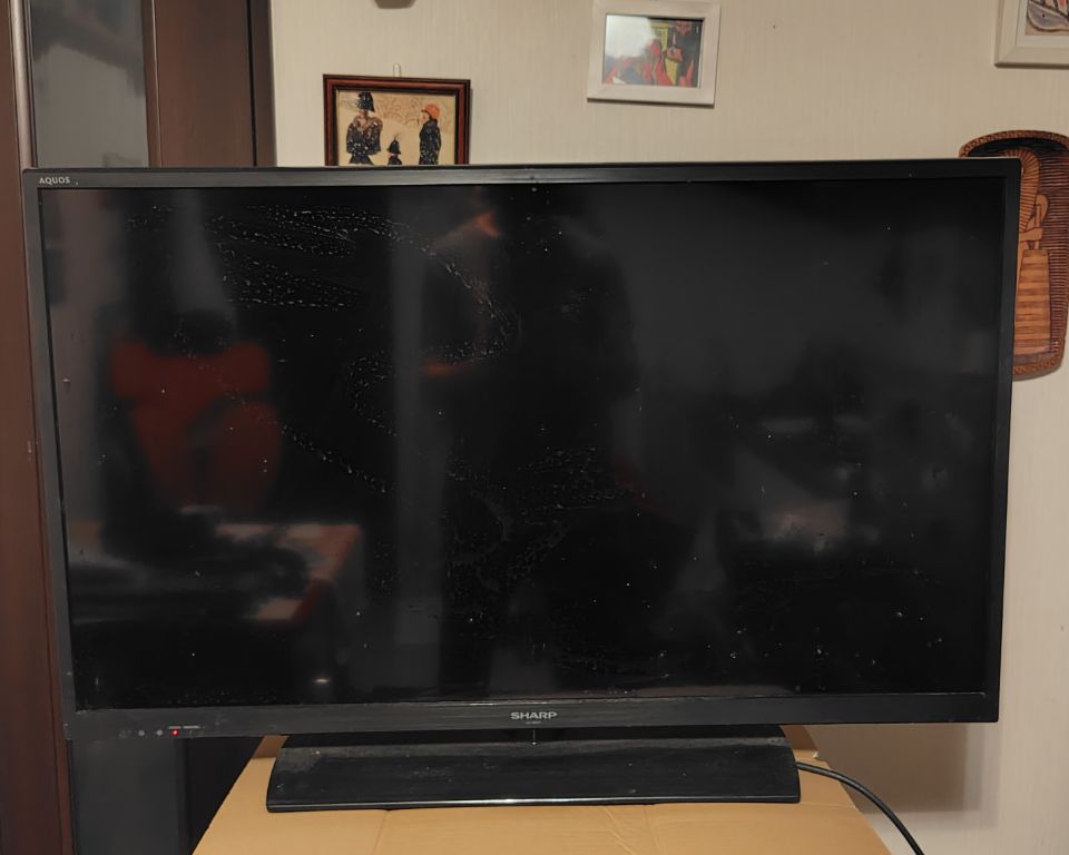 SHARP LC40H11