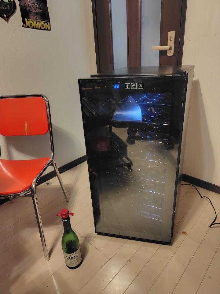 コンポジット社ハーフミラーワインセラー78L
