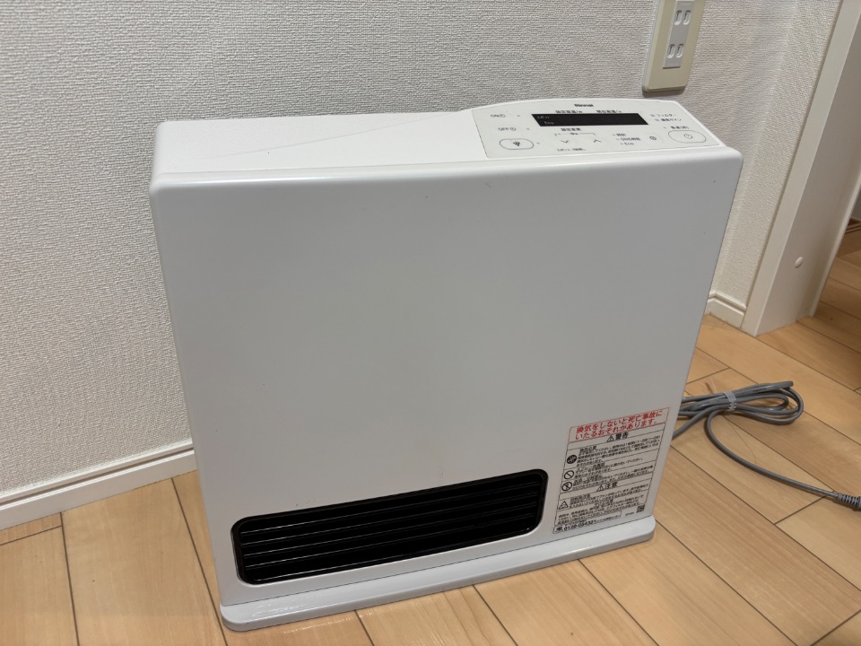 ガスストーブ　Rinnai RC-N242PE 都市ガス