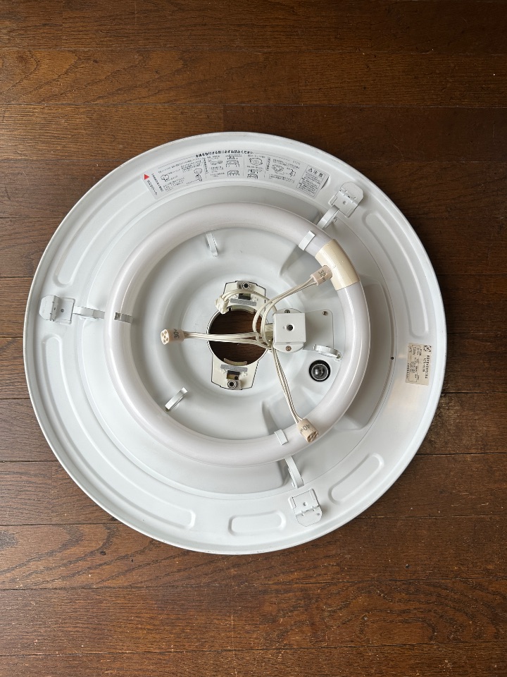 家庭用直付型蛍光灯器具　丸善　KER-9999