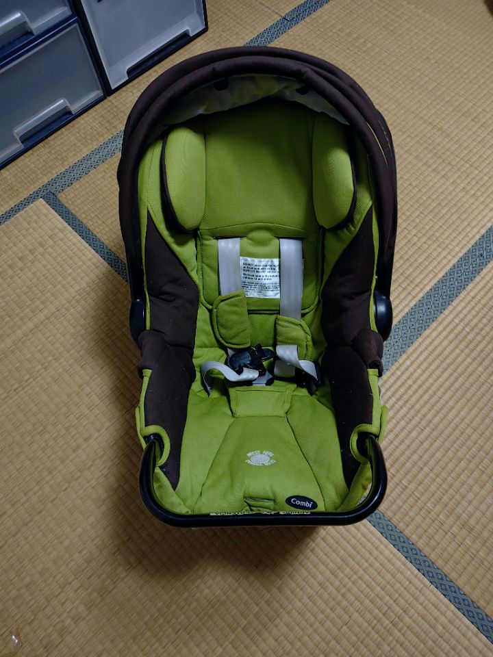 チャイルドシート