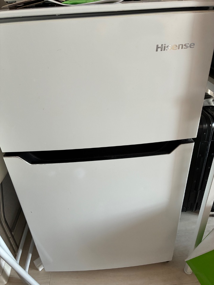 HISENSE 冷蔵庫
